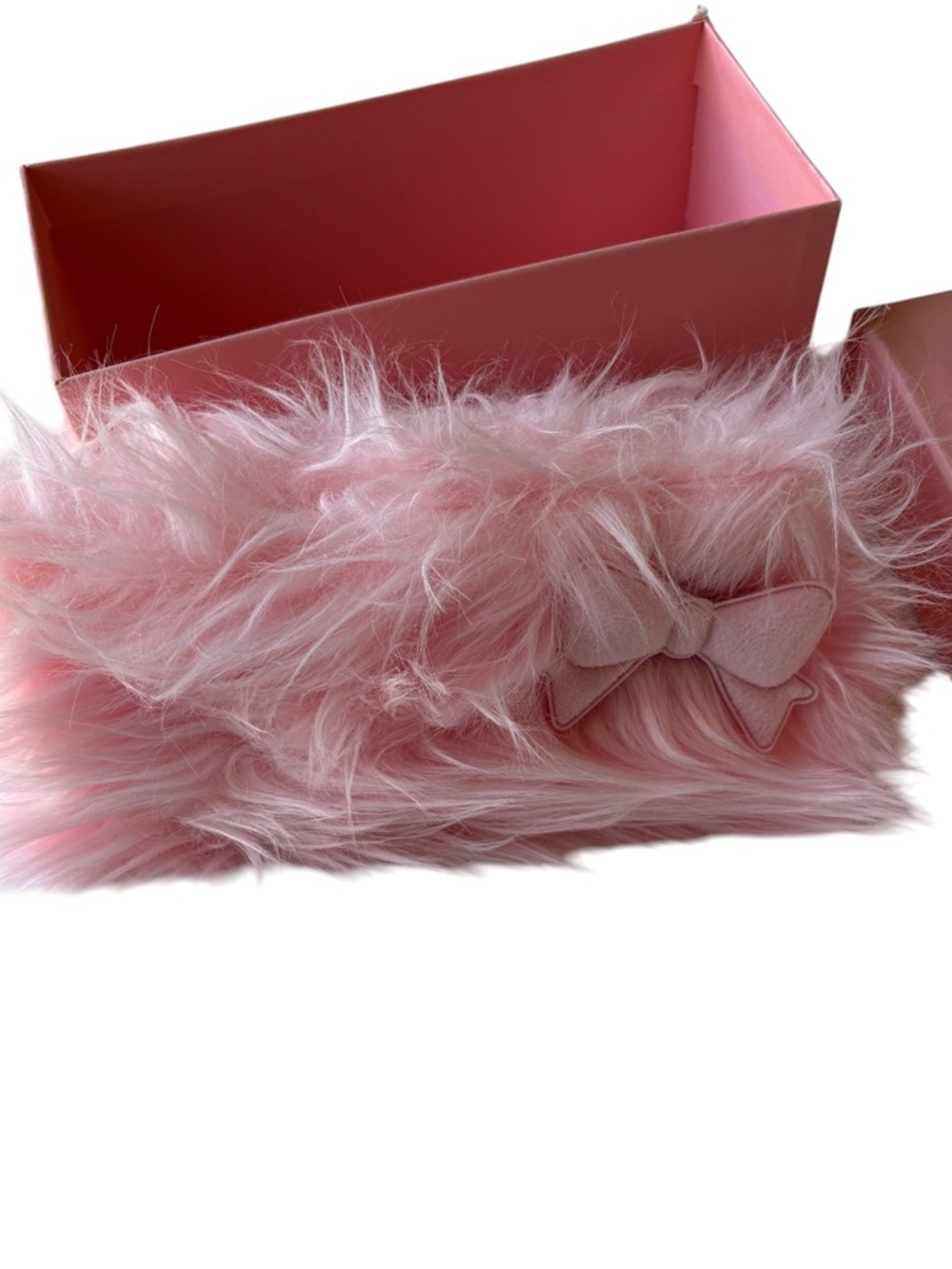 Gentle Monster x Jennie Pink Faux Fur Sunglasses Case Jentle Collection Box